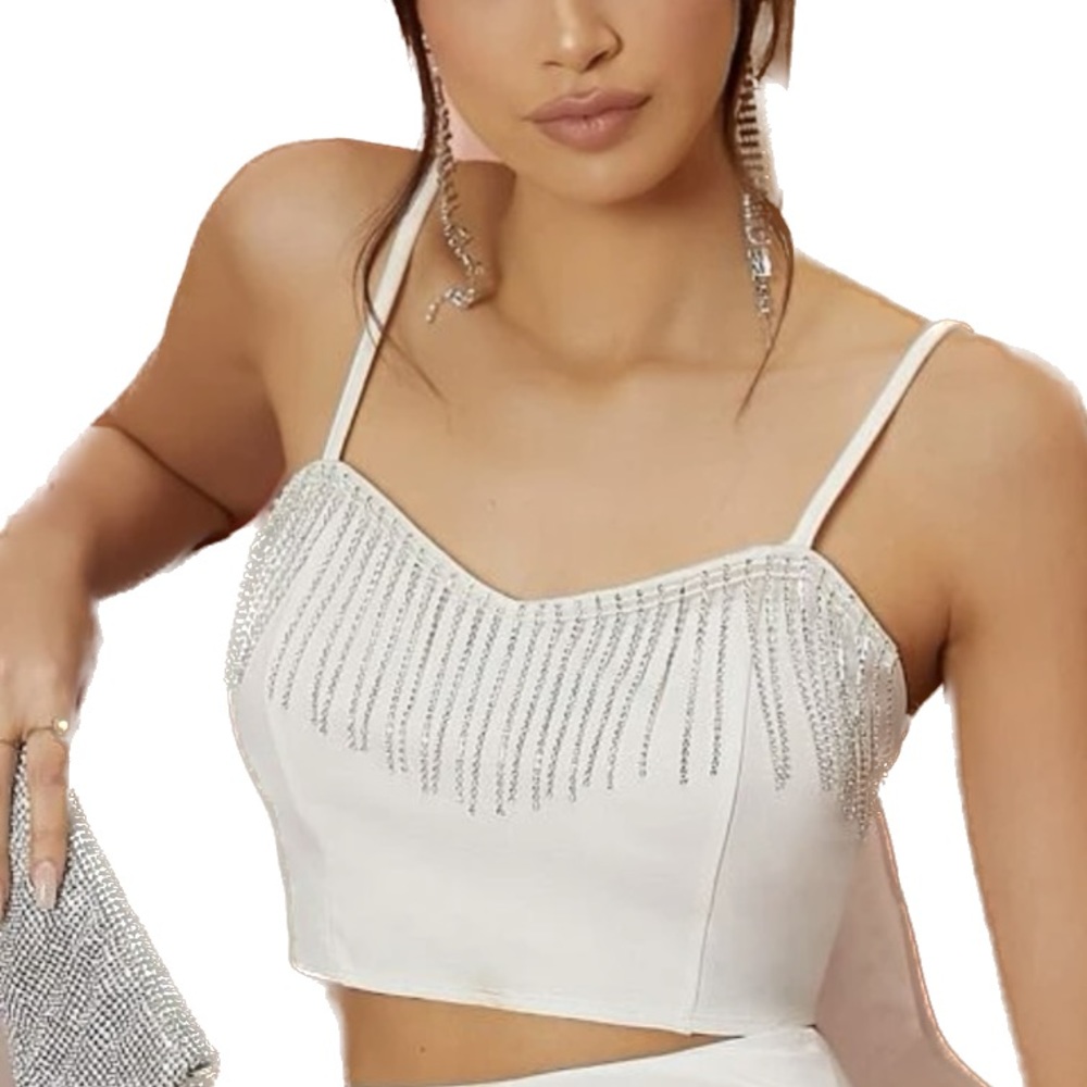 White crop with silver fringe